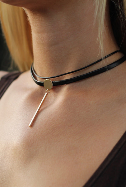 womens-choker-necklace-barre-charm – Sintillia